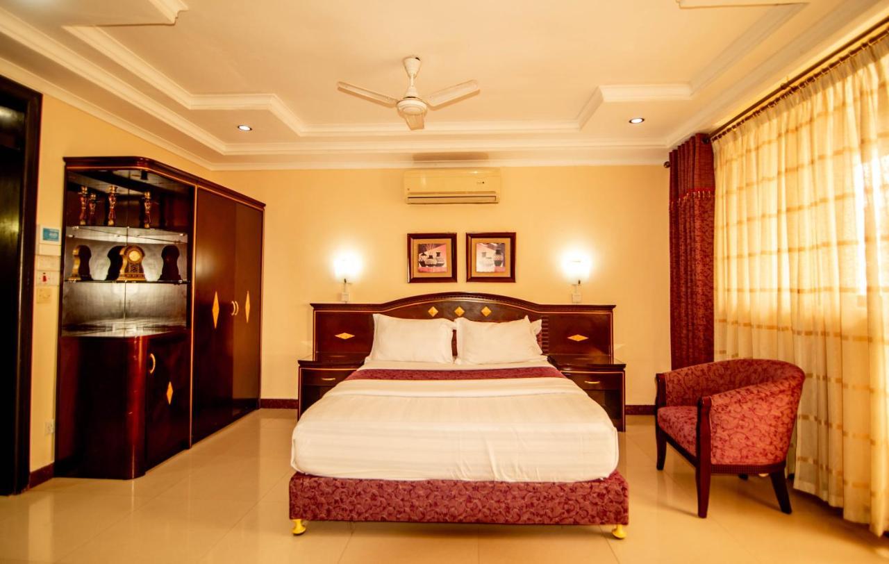 Urban Rose Hotel & Apartments Dar es Salaam Eksteriør billede