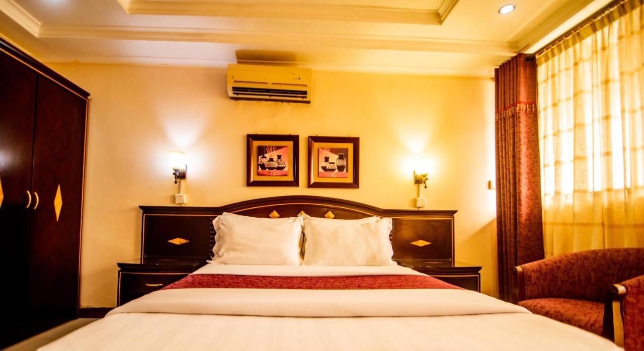 Urban Rose Hotel & Apartments Dar es Salaam Eksteriør billede