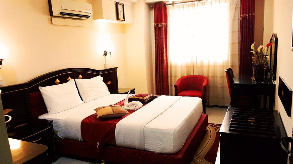 Urban Rose Hotel & Apartments Dar es Salaam Eksteriør billede